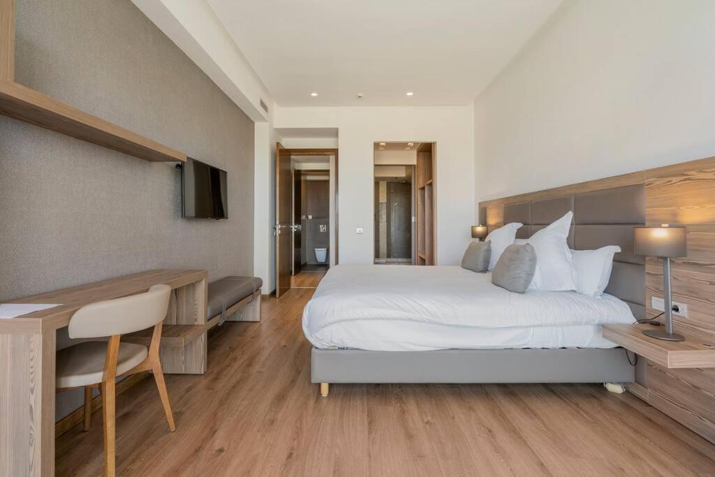 Luxury Apartment At Corniche , Seaview Close Beach Kazablanka Dış mekan fotoğraf