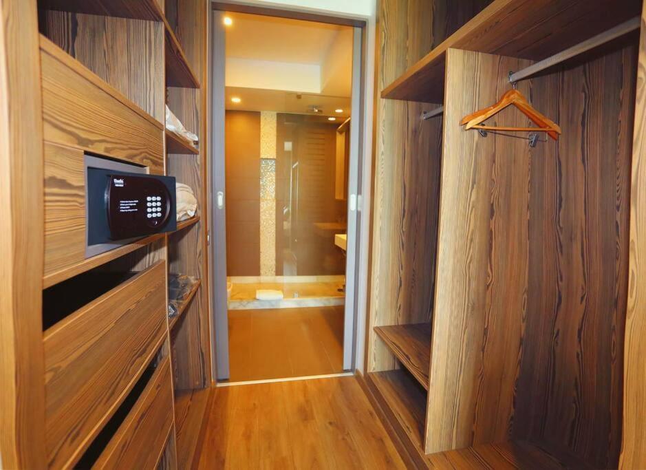 Luxury Apartment At Corniche , Seaview Close Beach Kazablanka Dış mekan fotoğraf